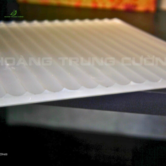 KÍNH CƯỜNG LỰC SỌC-MỜ